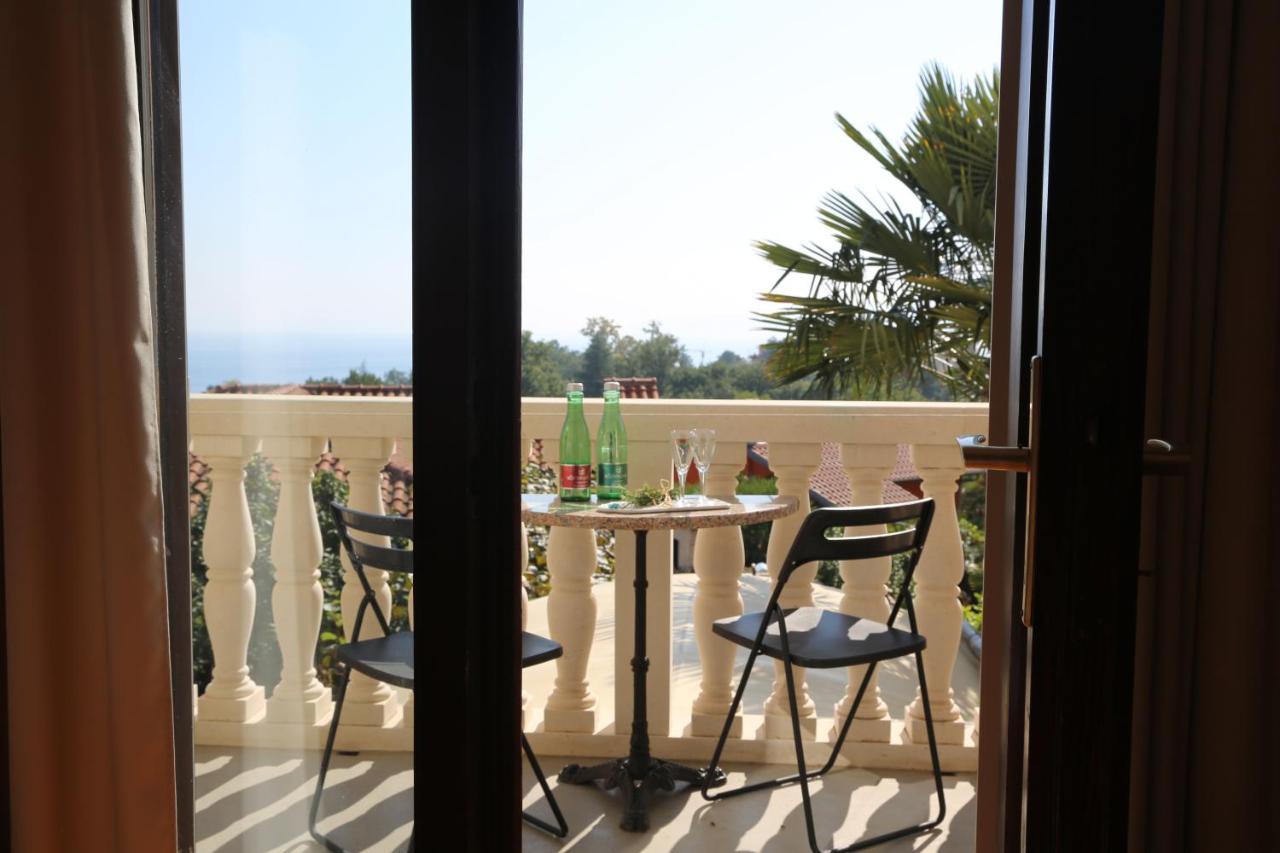 Villa Ana Lovran Exterior photo