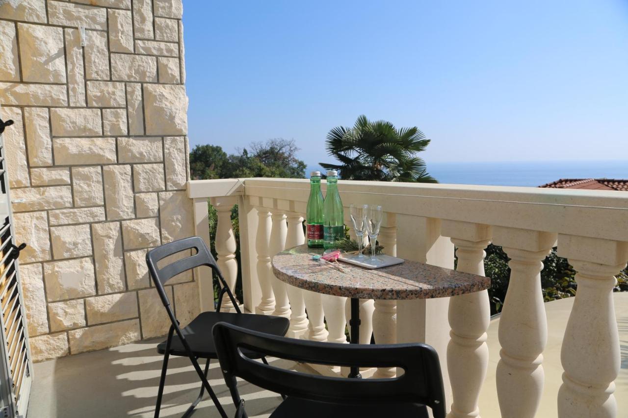 Villa Ana Lovran Exterior photo