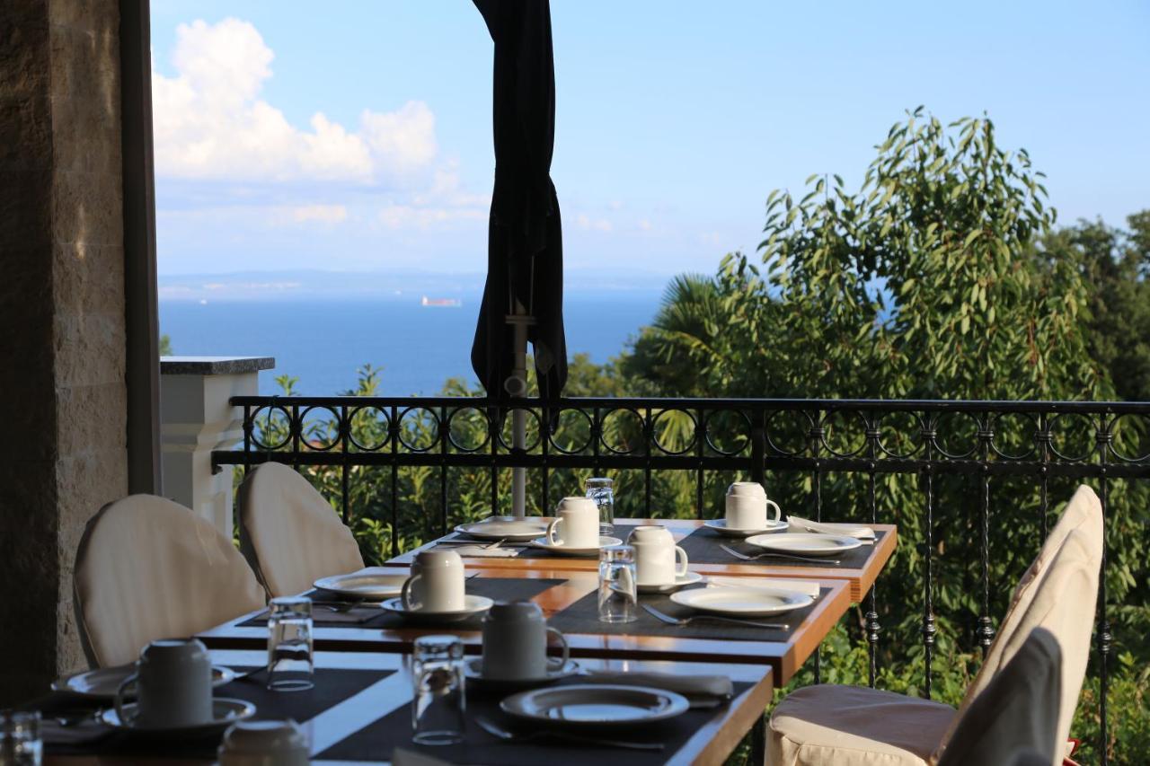 Villa Ana Lovran Exterior photo